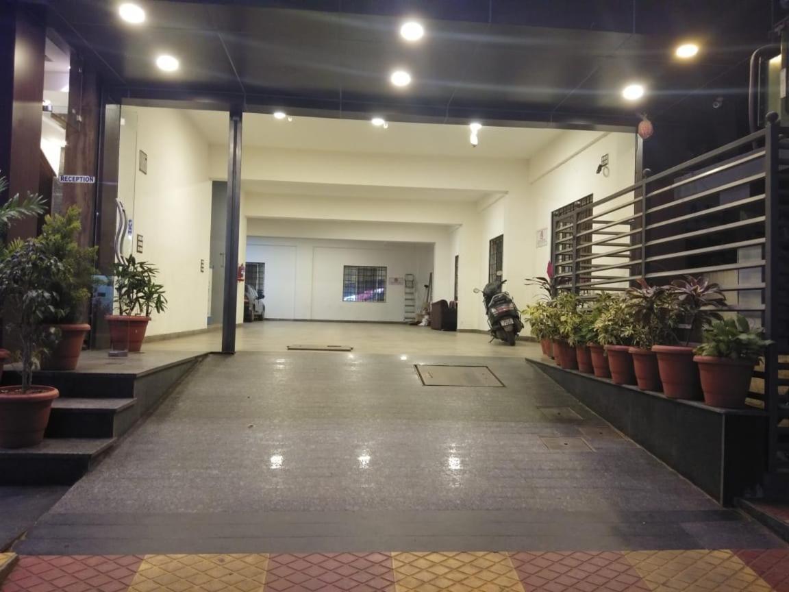 Hotel Grand Kubera Chikmagalūr Екстериор снимка